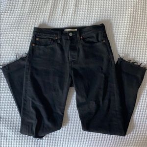 Levis black straight jeans